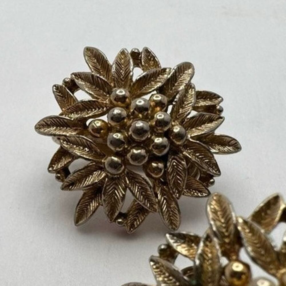 Vintage 1962 Sarah Coventry "Autumn Haze" Clip On Earrings Gold Tone Floral